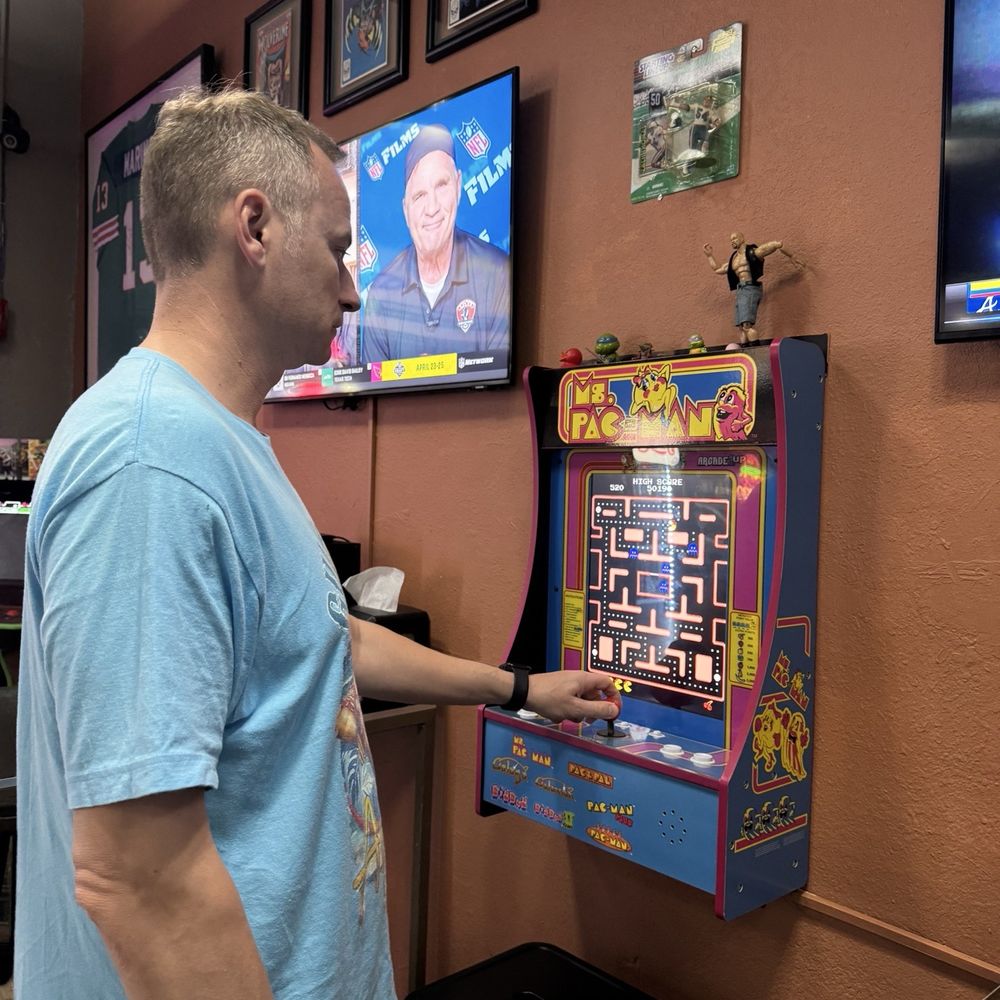 Games inside, doesn't require quarters.