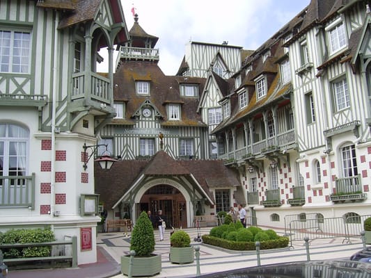 Hotel Barrière Le Normandy Deauville by null