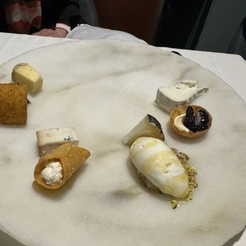 Hofmann - 4 cheeses - Catalan Near Me - Barcelona, B