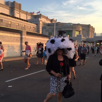 The Kentucky Derby - This lady's hat was fun! - Festivals Near Me - Louisville, Kentucky The Kentucky Derby - This lady's hat was fun! - Festivals Near Me - Louisville, Kentucky