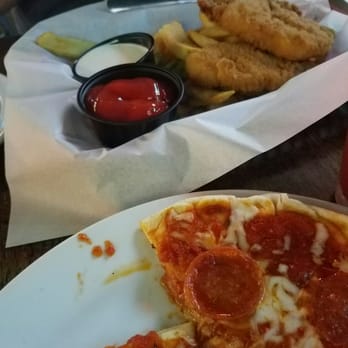 Bigs - Pizza and chicken tenders - Sports Bars Near Me - Fullerton, California Bigs - Pizza and chicken tenders - Sports Bars Near Me - Fullerton, California