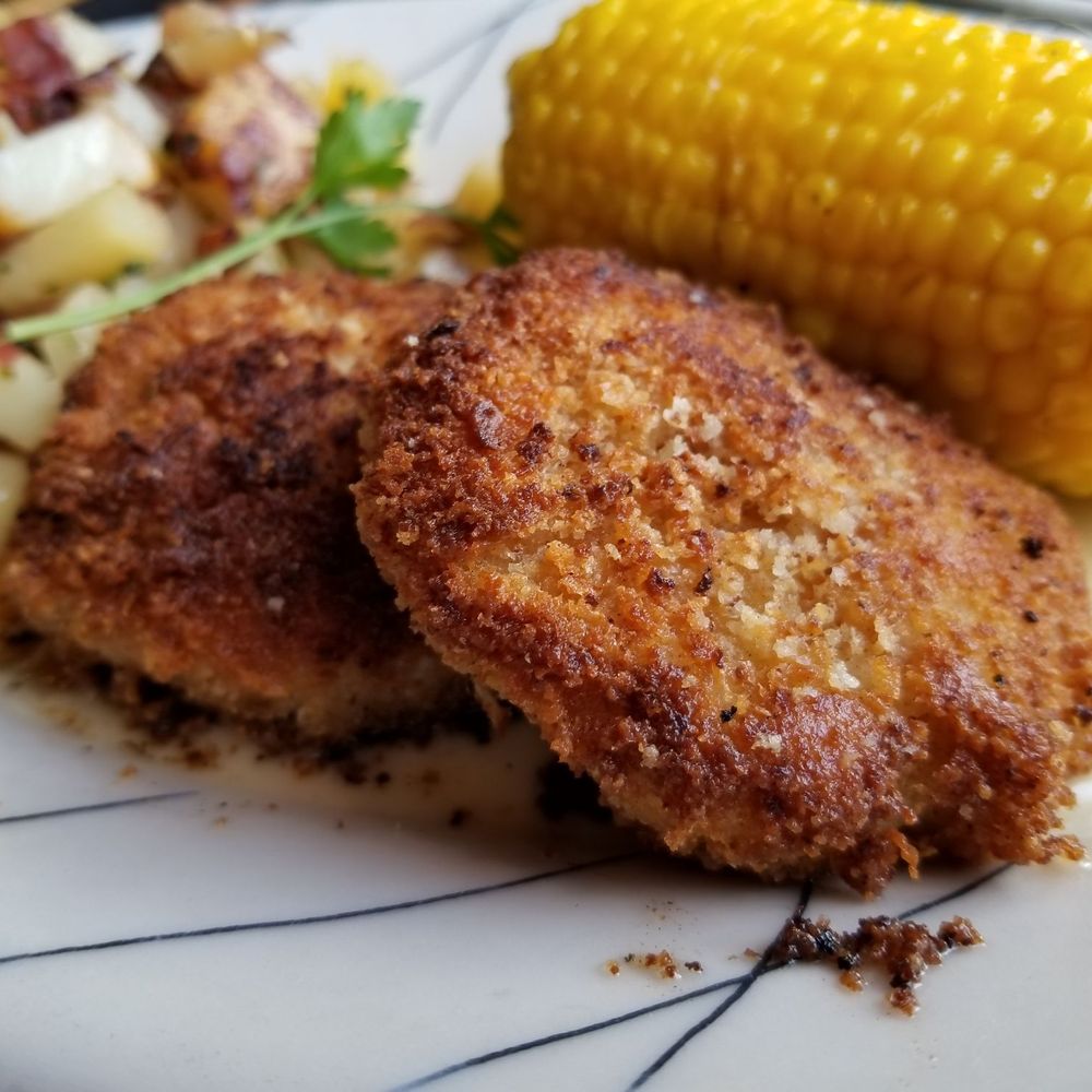 Chinook's - Crab cakes - Seafood Near Me - Seattle, Washington Chinook's - Crab cakes - Seafood Near Me - Seattle, Washington