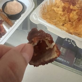 Crazy D’s Hot Chicken - Old batter was thick and dry - American Near Me - Woodland, California