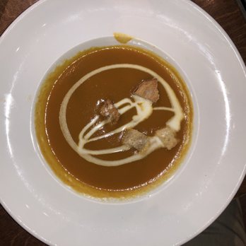 Bistro V - Soup of the Day - Bistros Near Me - Varennes, Quebec