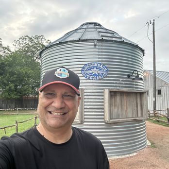 Luckenbach Texas - Music Venues Near Me - Fredericksburg, Texas