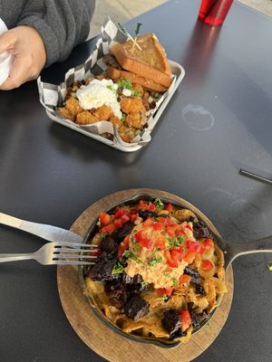 Daddy Mac's Down Home Dive by null