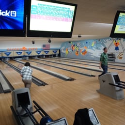 They got new screens and UIs!