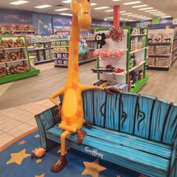 Geoffrey invite for your seating and pic