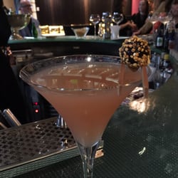 Lola Bar