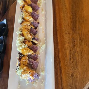 Kodo Sushi Bar - Salmon lover roll - Sushi Bars Near Me - Phoenix, Arizona Kodo Sushi Bar - Salmon lover roll - Sushi Bars Near Me - Phoenix, Arizona