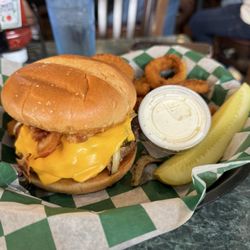 Kegler's Sports Bar & Lounge - Kegler Burger with onion rings