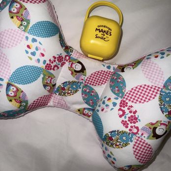 Allo and Lugh - Pillow and pacifier - Children's Clothing Near Me - Buena Park, California Allo and Lugh - Pillow and pacifier - Children's Clothing Near Me - Buena Park, California