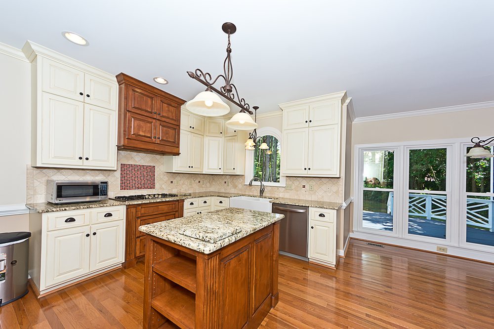 THE JUMPER REAL ESTATE TEAM SELECT PROPERTIES OF FAYETTEVILLE Real