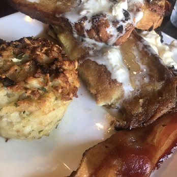 Biscottis - Creme Brulee French Toast was just ok - American Near Me - Jacksonville, Florida