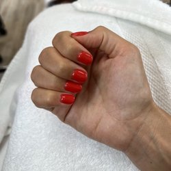 Relaxing Nails & Spa - Manicure