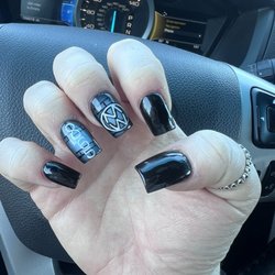 Luxury Nail Bar - Morgan Wallen concert nails