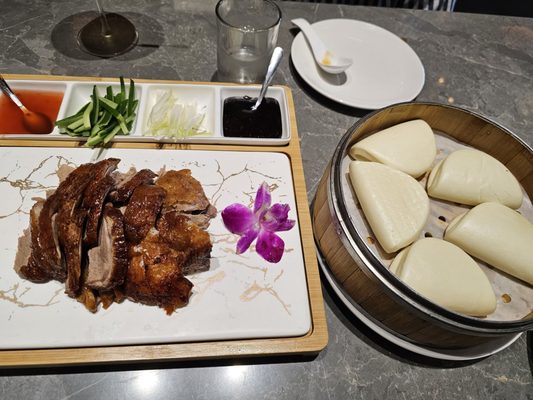 Duck n Bao by null