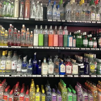 Alamo Liquor - 4.5.2022. - Beer, Wine & Spirits Near Me - Phoenix, Arizona