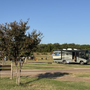 Dinosaur Valley RV Park - Campgrounds Near Me - Glen Rose, Texas Dinosaur Valley RV Park - Campgrounds Near Me - Glen Rose, Texas