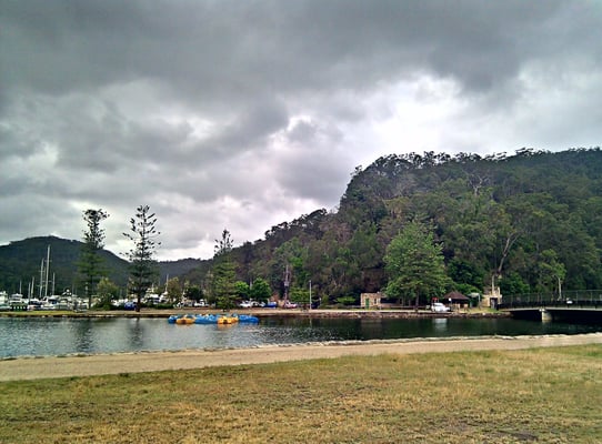 Ku-ring-gai Chase National Park by null