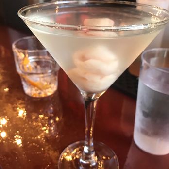 Nobody's Darling - Gin Lychee - Cocktail Bars Near Me - Chicago, Illinois