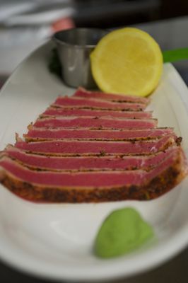 THE WONDER BAR STEAKHOUSE by null