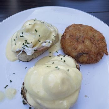 The Breakfast Bar - Eggs Papi (Served Benedict Style) - Breakfast & Brunch Near Me - Long Beach, California The Breakfast Bar - Eggs Papi (Served Benedict Style) - Breakfast & Brunch Near Me - Long Beach, California