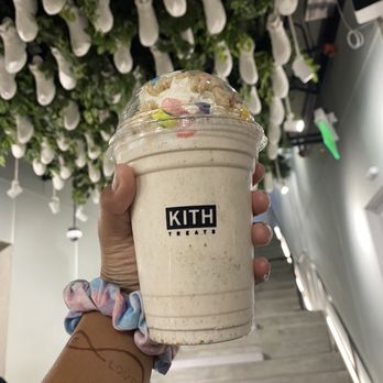 KITH Treats - Milkshake make your own - Desserts Near Me - Los Angeles, California
