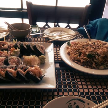 Sakura Sushi - Sushi and Pad Thai....too good - Laotian Near Me - Albuquerque, New Mexico Sakura Sushi - Sushi and Pad Thai....too good - Laotian Near Me - Albuquerque, New Mexico
