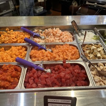 Mammoth Poke - Protein Options - Poke Near Me - Chicago, Illinois