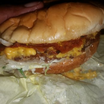 Bud's Burgers - Bacon cheeseburger - Burgers Near Me - Vallejo, California Bud's Burgers - Bacon cheeseburger - Burgers Near Me - Vallejo, California
