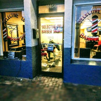 Selective Cuts Barbershop - Barbers Near Me - Temple Terrace, Florida Selective Cuts Barbershop - Barbers Near Me - Temple Terrace, Florida