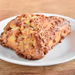 Lizzies Place Coffee - Cinnamon scone