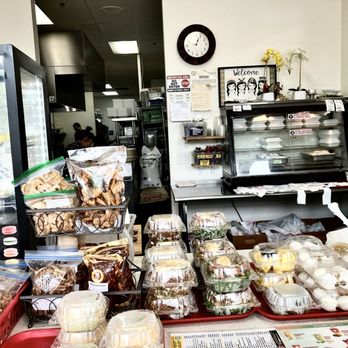 LA Kitchen - Inside - Chinese Near Me - Fresno, California LA Kitchen - Inside - Chinese Near Me - Fresno, California
