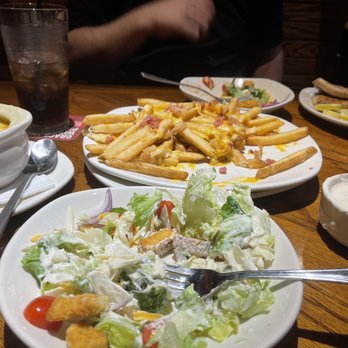 Outback Steakhouse - Steakhouses Near Me - Salisbury, North Carolina