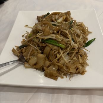 Shanghai Restaurant 富仔記 - Toss Fried Beef with Flat Rice Noodle - Seafood Near Me - Houston, Texas Shanghai Restaurant 富仔記 - Toss Fried Beef with Flat Rice Noodle - Seafood Near Me - Houston, Texas