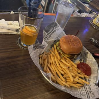 BLUE DOG TAVERN - Updated February 2026 - 260 Photos & 233 Reviews