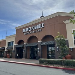 Barnes & Noble