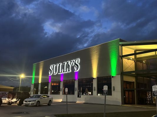 Sully's by null
