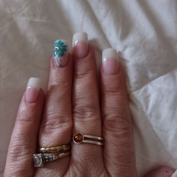 LC Nails & Spa - I love the flower - Nail Salons Near Me - Kennewick, Washington