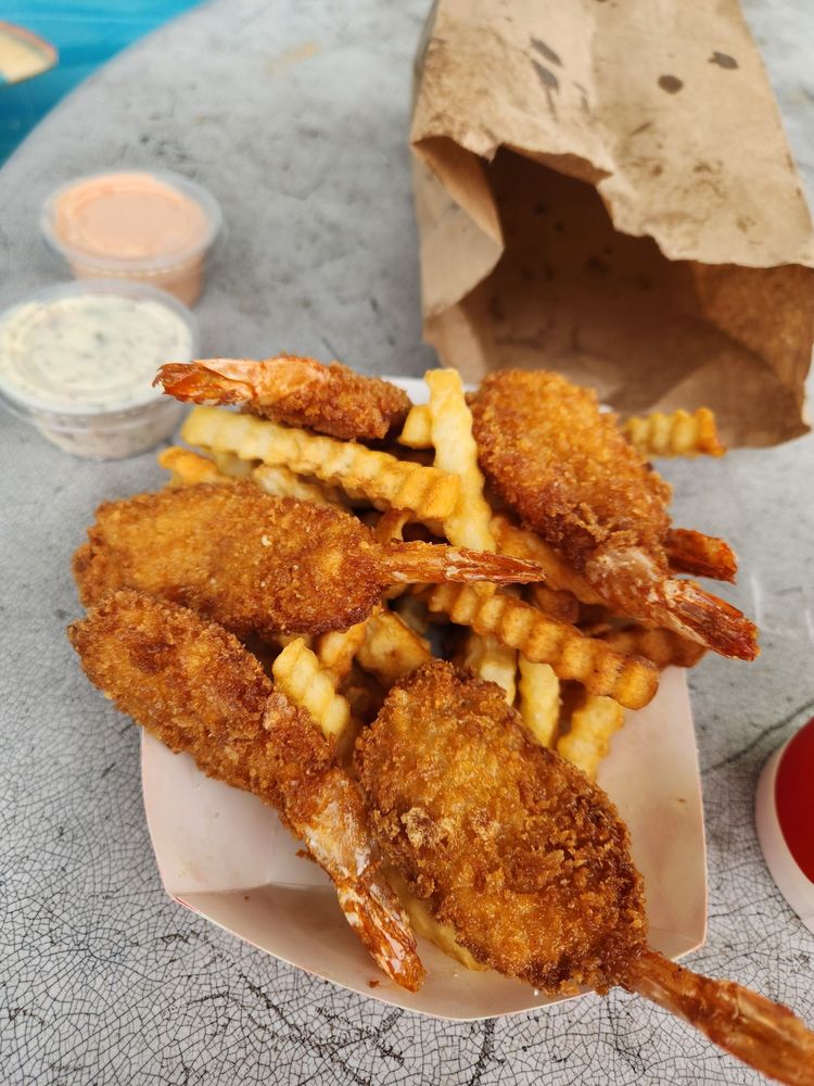Lefty's Burger Shack