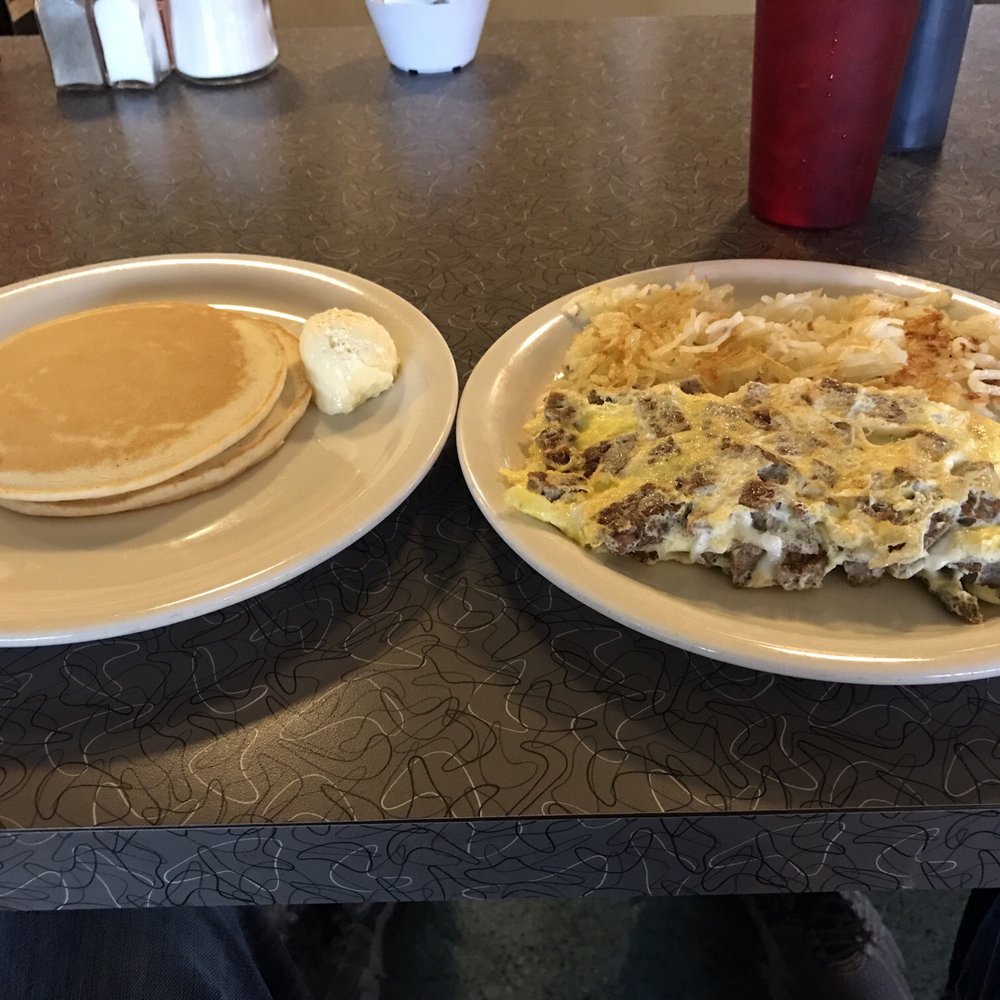 Mel's Diner - Sausage omelet, hash browns, two pancakes. Under $10. Good food, pure and simple - Diners Near Me - Phoenix, Arizona Mel's Diner - Sausage omelet, hash browns, two pancakes. Under $10. Good food, pure and simple - Diners Near Me - Phoenix, Arizona