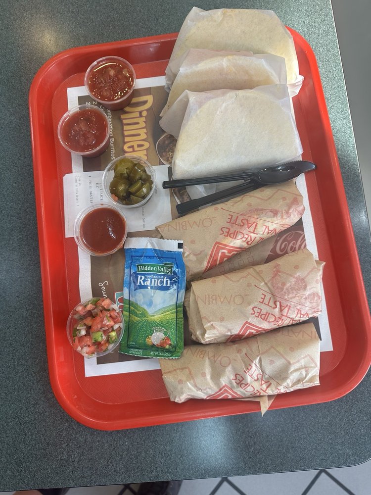 Taco Villa Logo