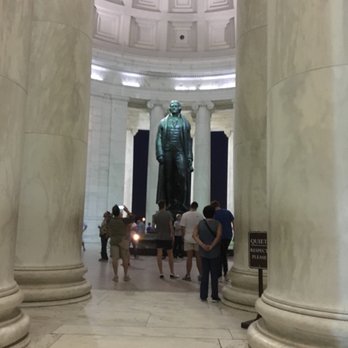 Jefferson Memorial - Statute of Jefferson - Landmarks & Historical Buildings Near Me - Washington, DC, District of Columbia Jefferson Memorial - Statute of Jefferson - Landmarks & Historical Buildings Near Me - Washington, DC, District of Columbia
