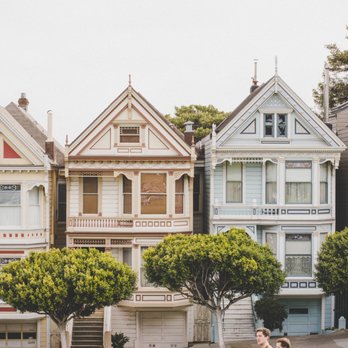 Jaja Sudanthi - Compass - The beautiful Painted Ladies, captured by Stephanie Guarini - Real Estate Agents Near Me Jaja Sudanthi - Compass - The beautiful Painted Ladies, captured by Stephanie Guarini - Real Estate Agents Near Me