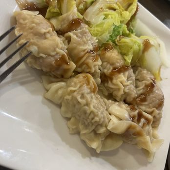 Ming Wong Restaurant - Steamed Home Made Dumplings - Chinese Near Me - New York, New York Ming Wong Restaurant - Steamed Home Made Dumplings - Chinese Near Me - New York, New York