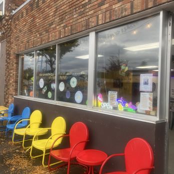 The Tackle Box - Outside seating options - Ice Cream & Frozen Yogurt Near Me - Lindstrom, Minnesota The Tackle Box - Outside seating options - Ice Cream & Frozen Yogurt Near Me - Lindstrom, Minnesota