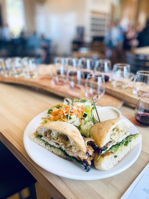 Maryhill Tasting Room & Bistro at Hollywood Schoolhouse by null