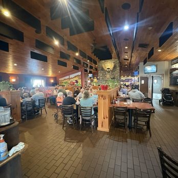 Sloan's New York Grill - Inside dinning area - Barbeque Near Me - Oneonta, New York Sloan's New York Grill - Inside dinning area - Barbeque Near Me - Oneonta, New York