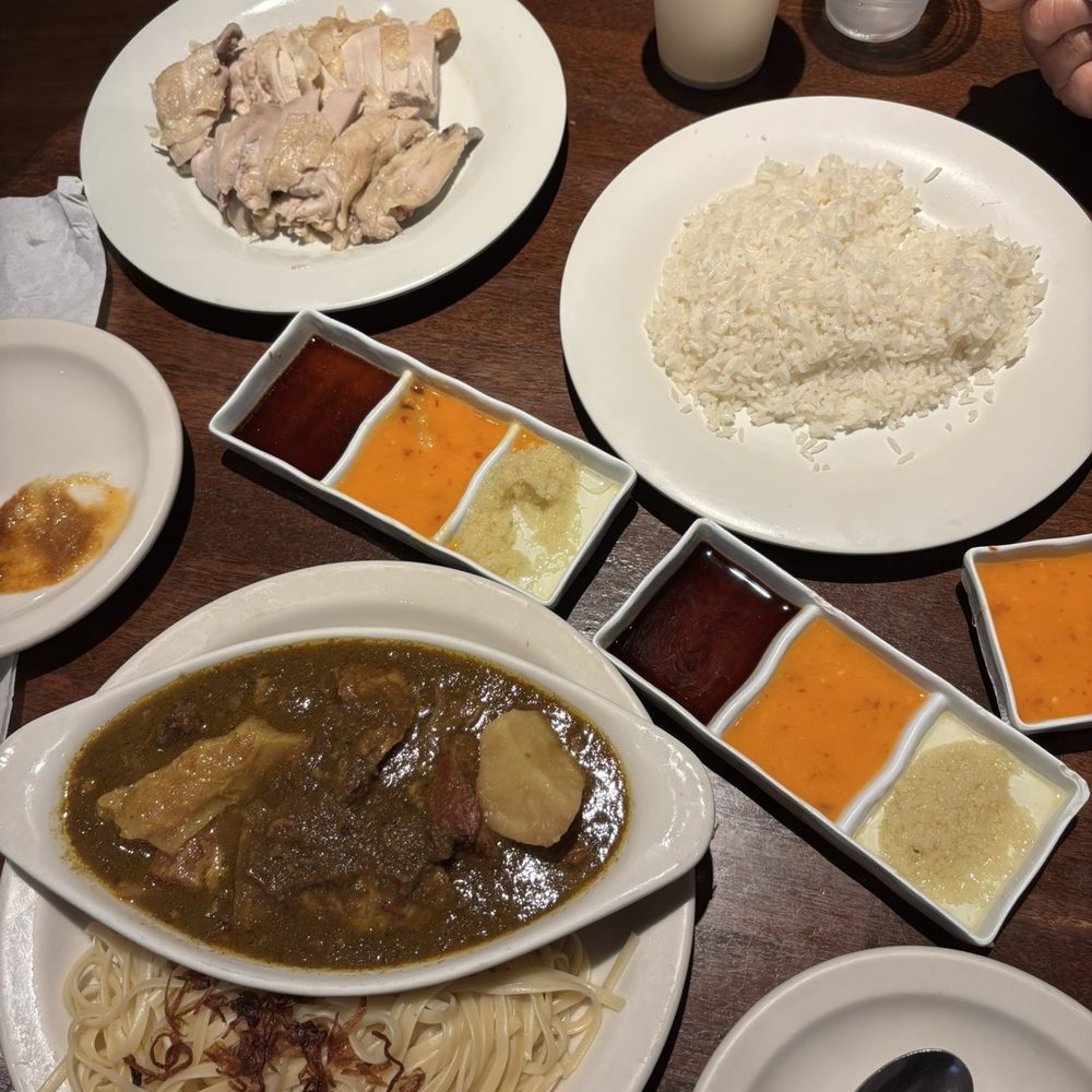 Savoy Kitchen - Asian Fusion Near Me - Alhambra, California
